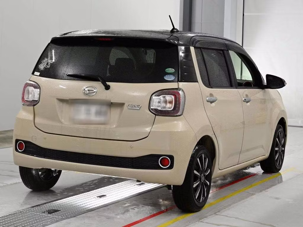 DAIHATSU BOON