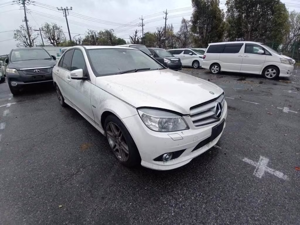MERCEDES-BENZ C-CLASS