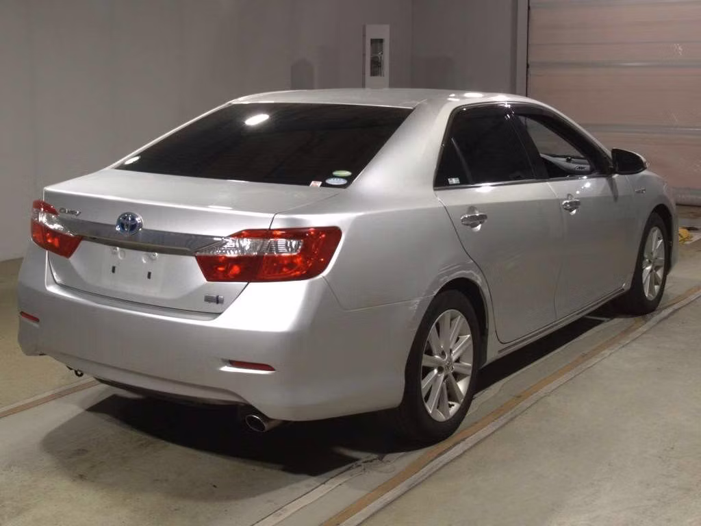 TOYOTA CAMRY