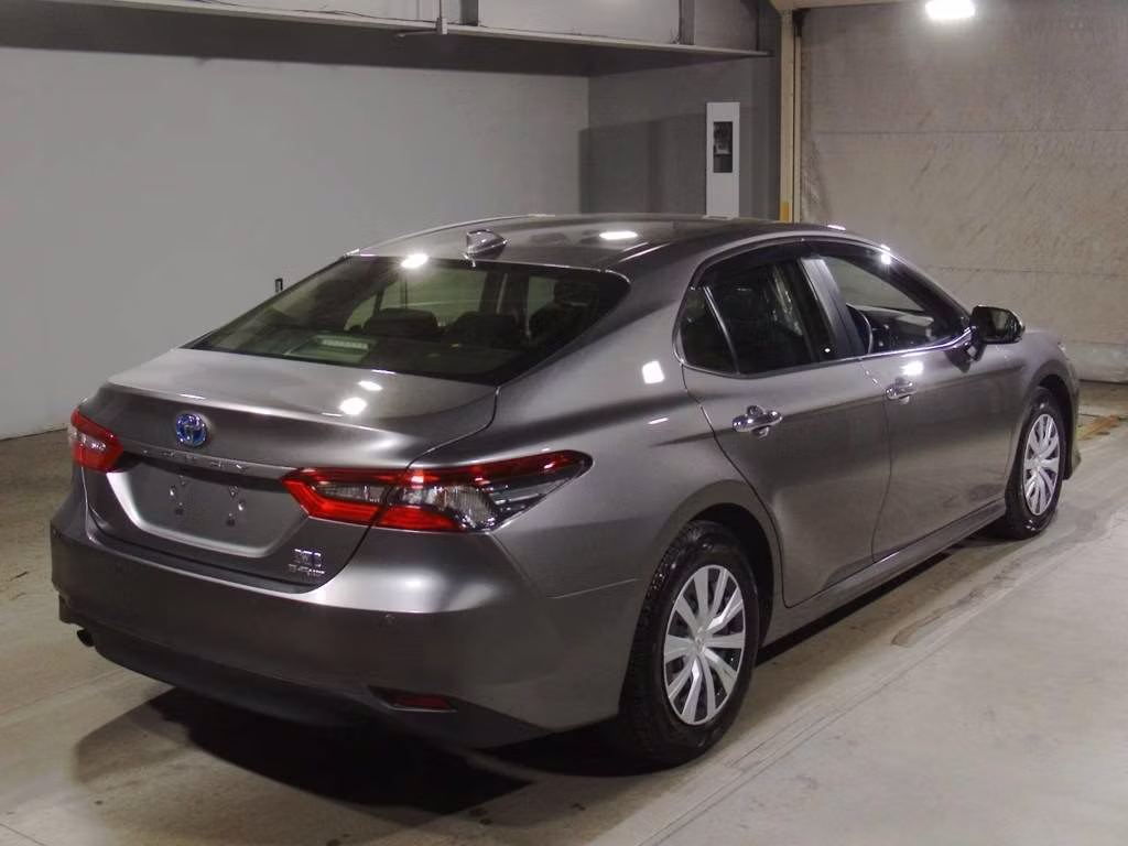 TOYOTA CAMRY