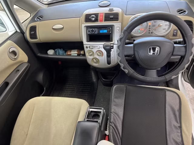 HONDA LIFE