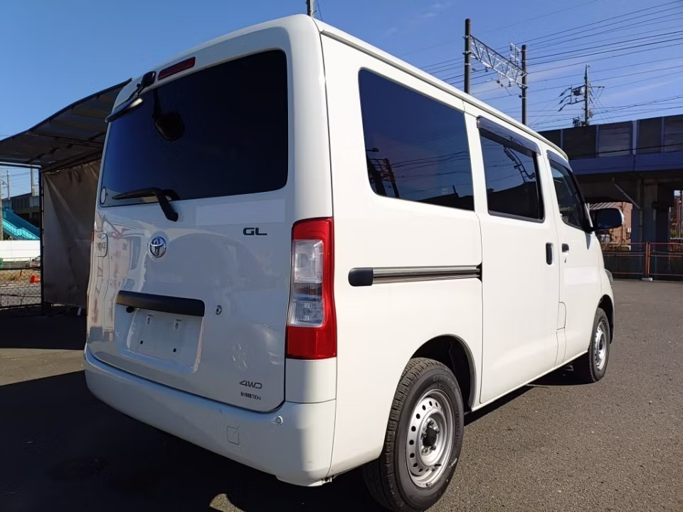 TOYOTA TOWN ACE
