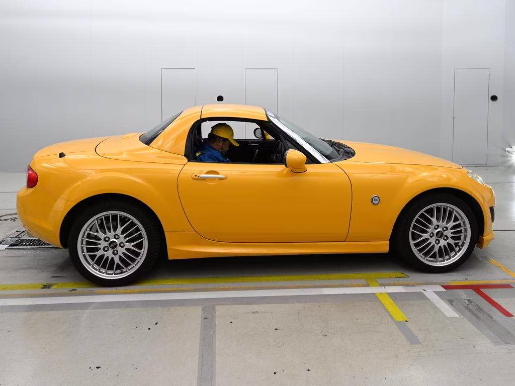 MAZDA ROADSTER