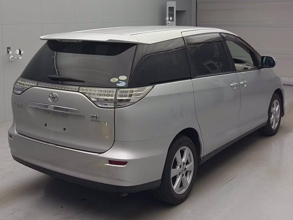 TOYOTA ESTIMA