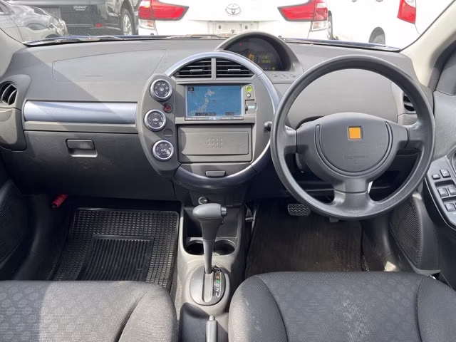 TOYOTA WILL CYPHA