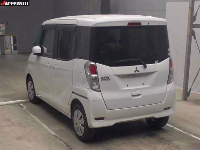 MITSUBISHI EK SPACE