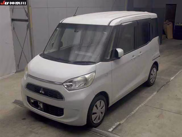 MITSUBISHI EK SPACE