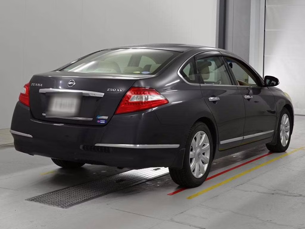 NISSAN TEANA