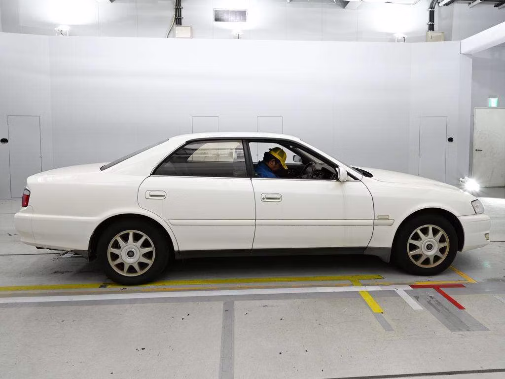 TOYOTA CHASER