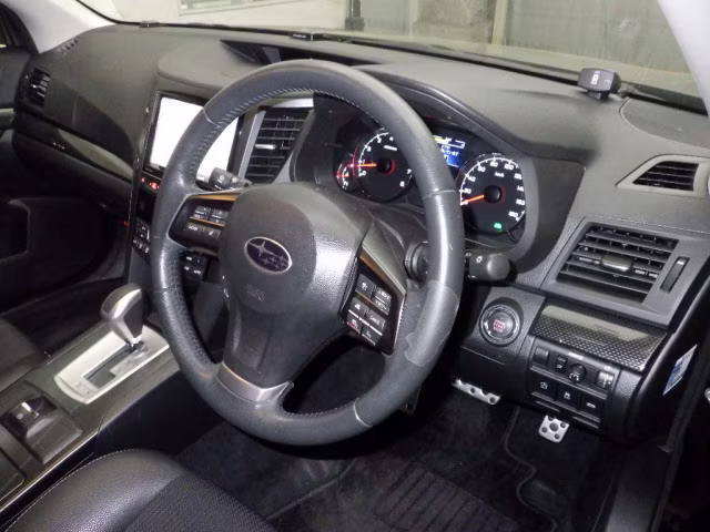SUBARU LEGACY