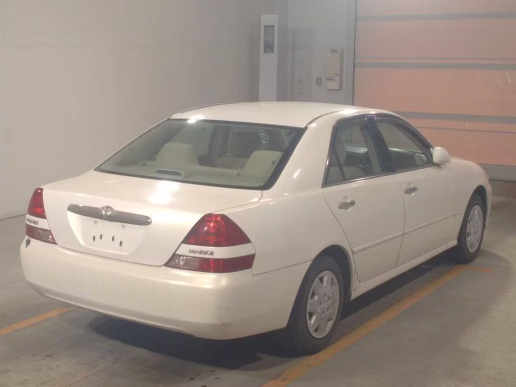 TOYOTA MARK II