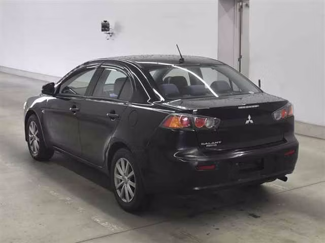 MITSUBISHI GALANT FORTIS