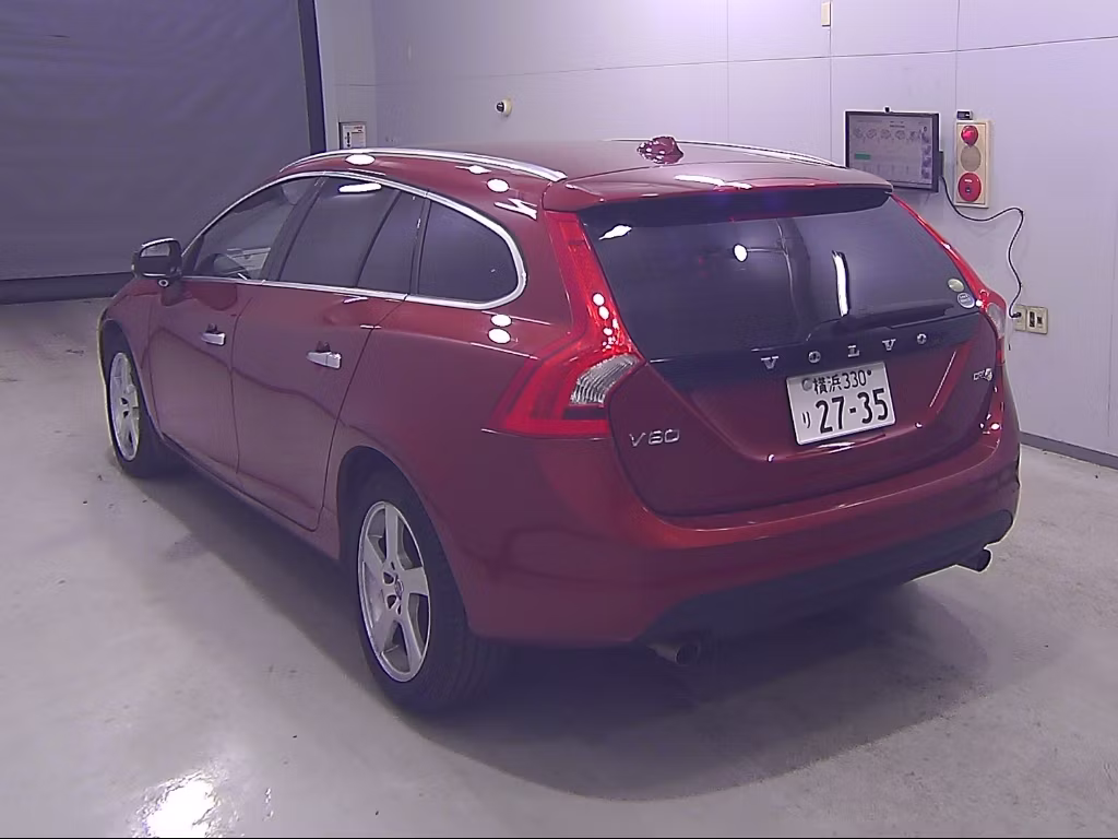 VOLVO V60