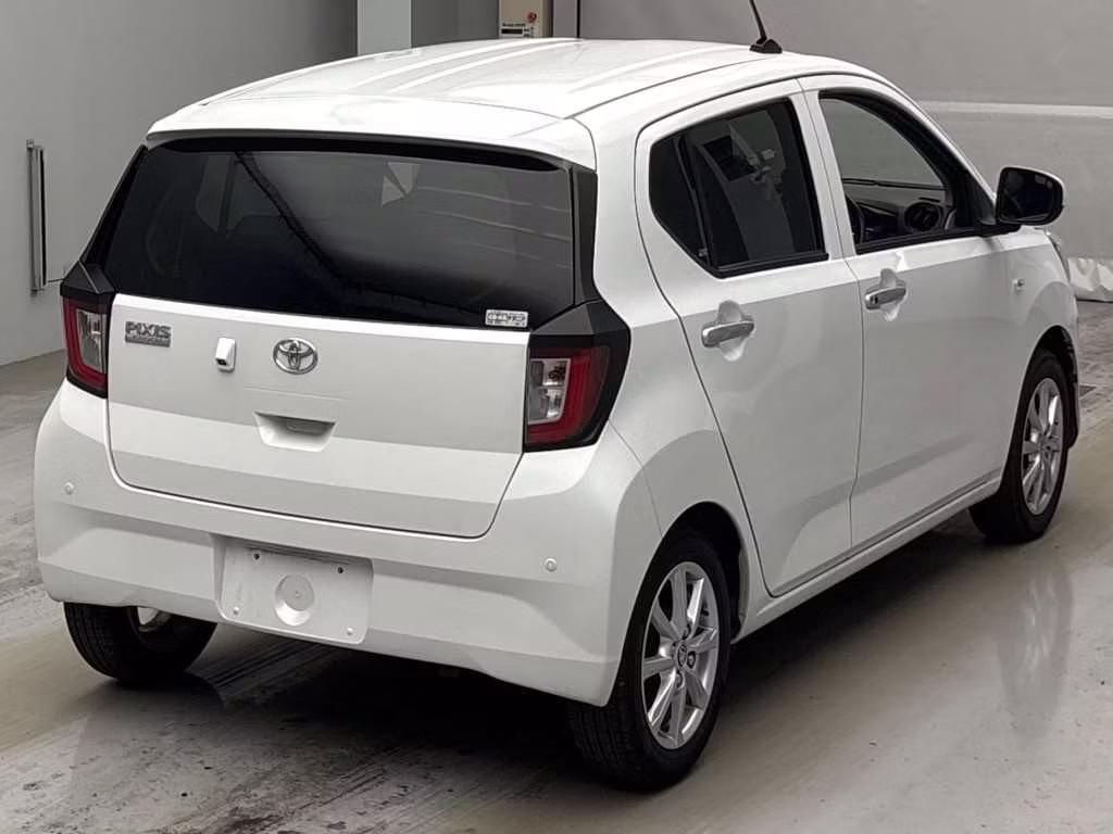 TOYOTA PIXIS EPOCH