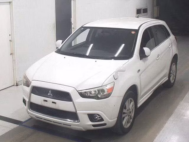 MITSUBISHI RVR