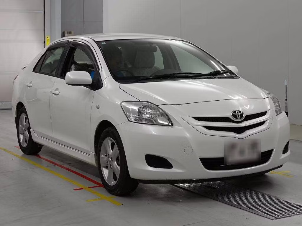 TOYOTA BELTA