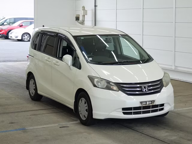 HONDA FREED