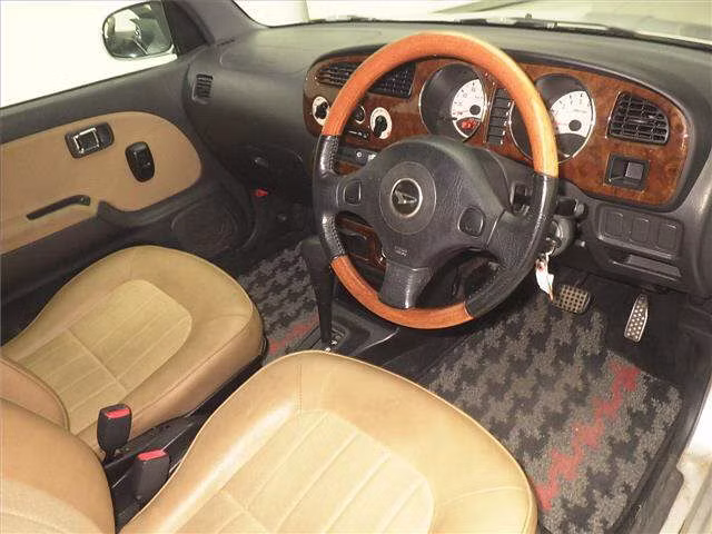 DAIHATSU MIRA GINO