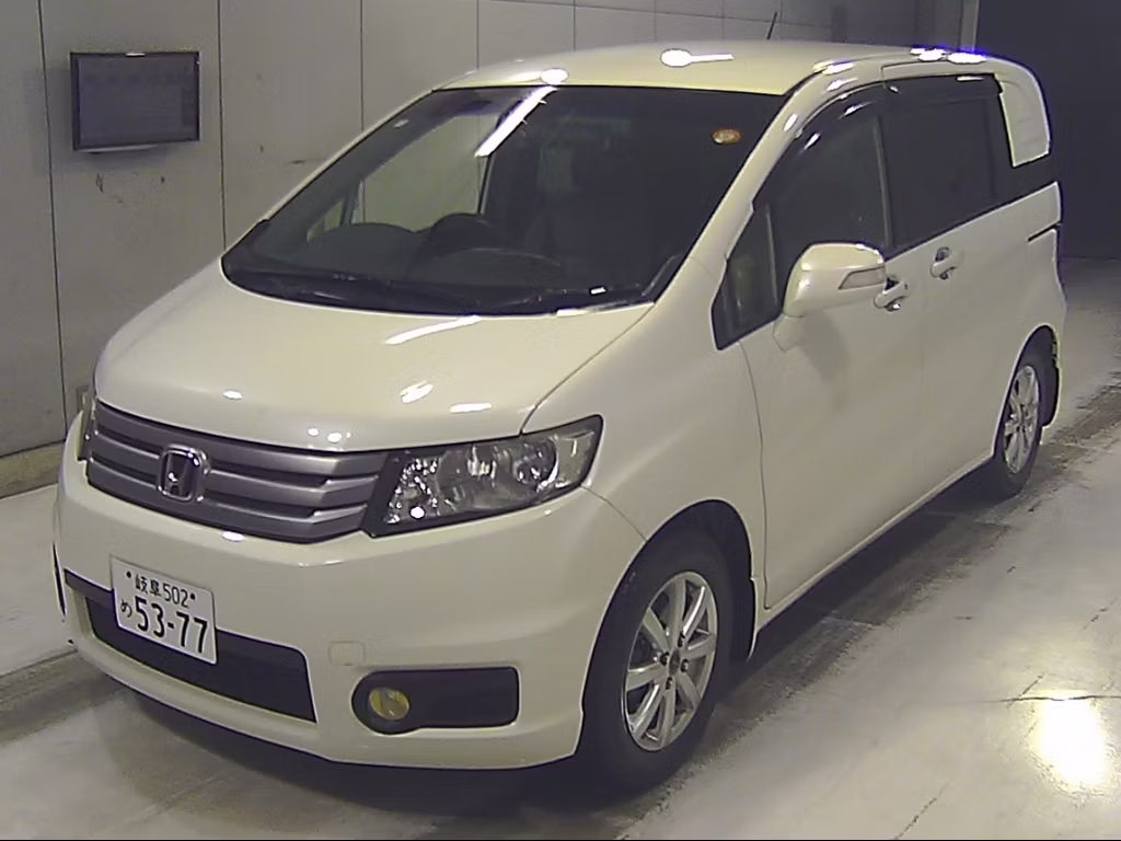 HONDA FREED SPIKE