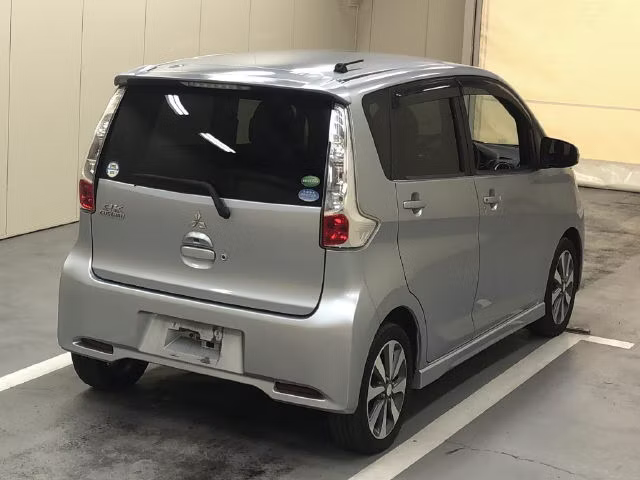 MITSUBISHI EK CUSTOM