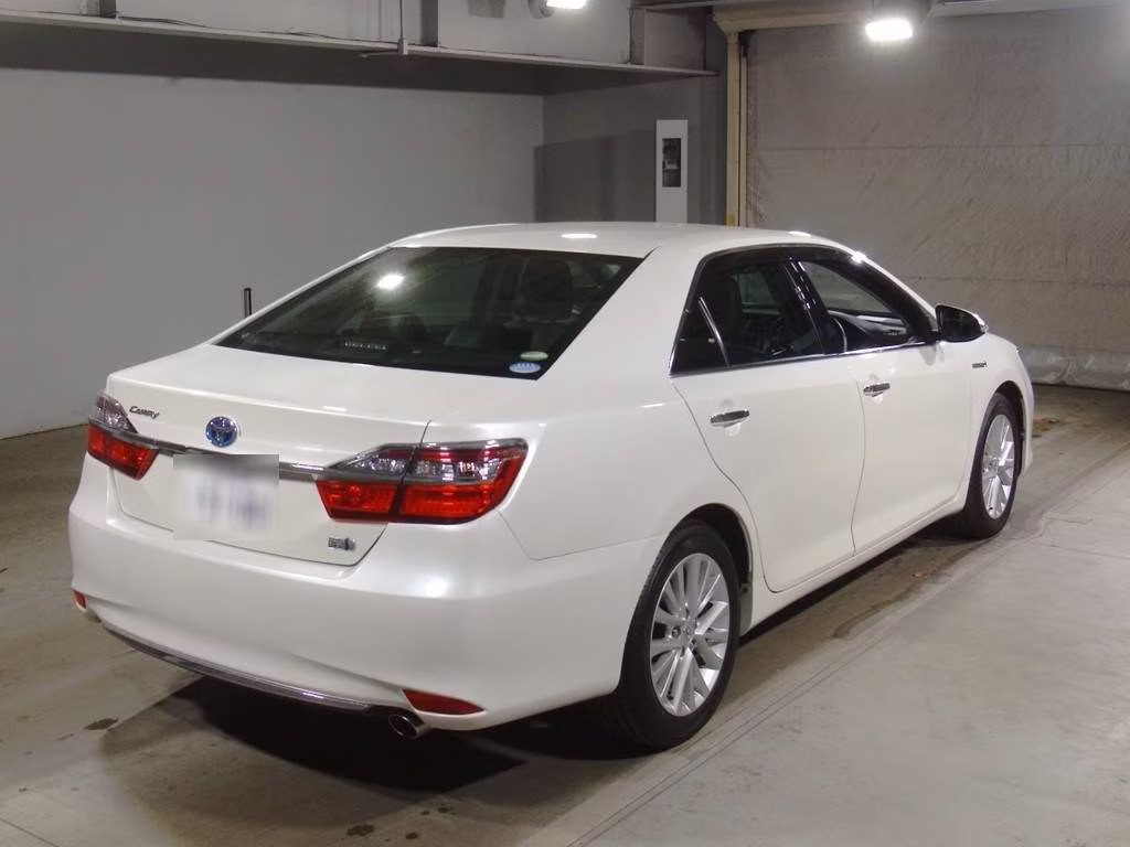 TOYOTA CAMRY