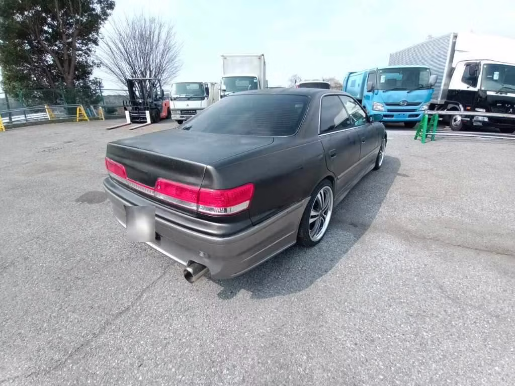 TOYOTA MARK II