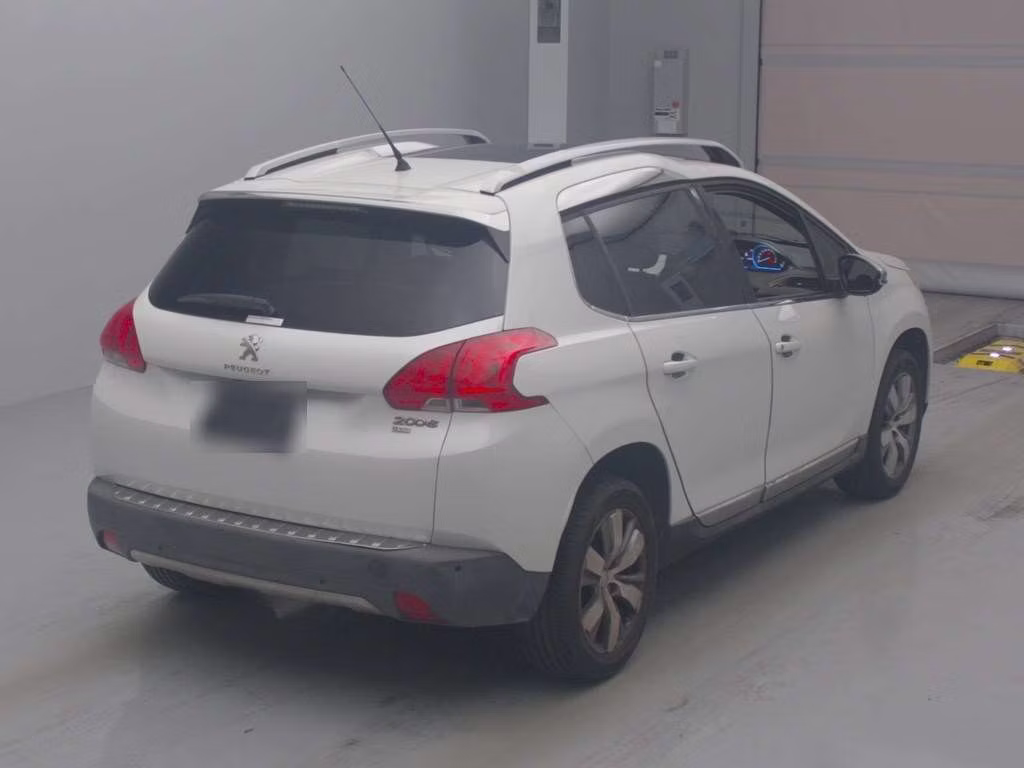 PEUGEOT 2008