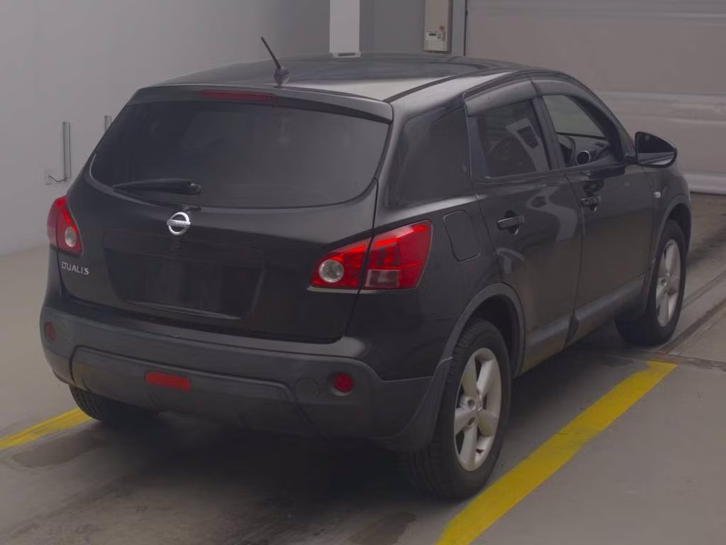 NISSAN DUALIS