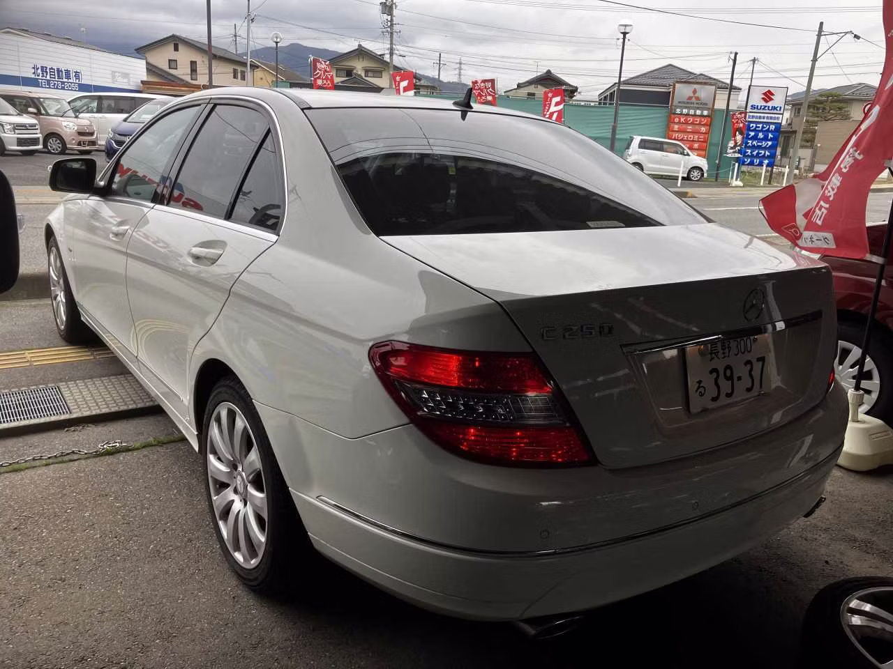 MERCEDES-BENZ C-CLASS