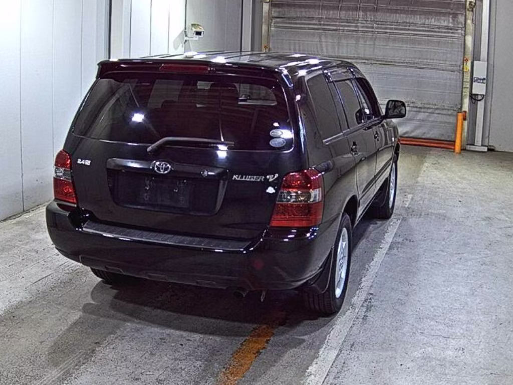 TOYOTA KLUGER V