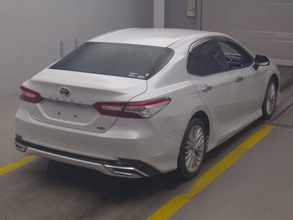 TOYOTA CAMRY