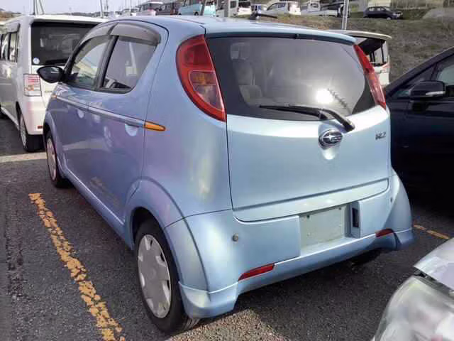 SUBARU R2