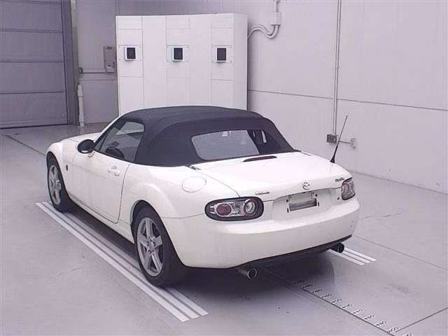 MAZDA ROADSTER