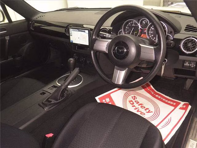 MAZDA ROADSTER