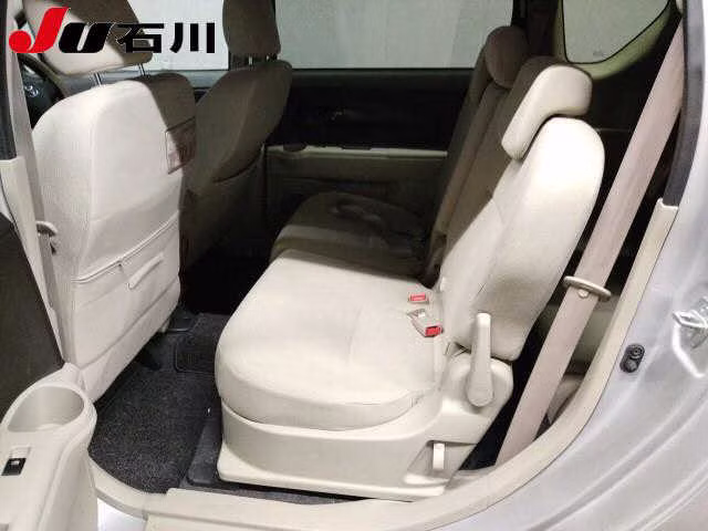 TOYOTA PASSO SETTE
