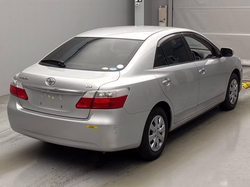 TOYOTA PREMIO
