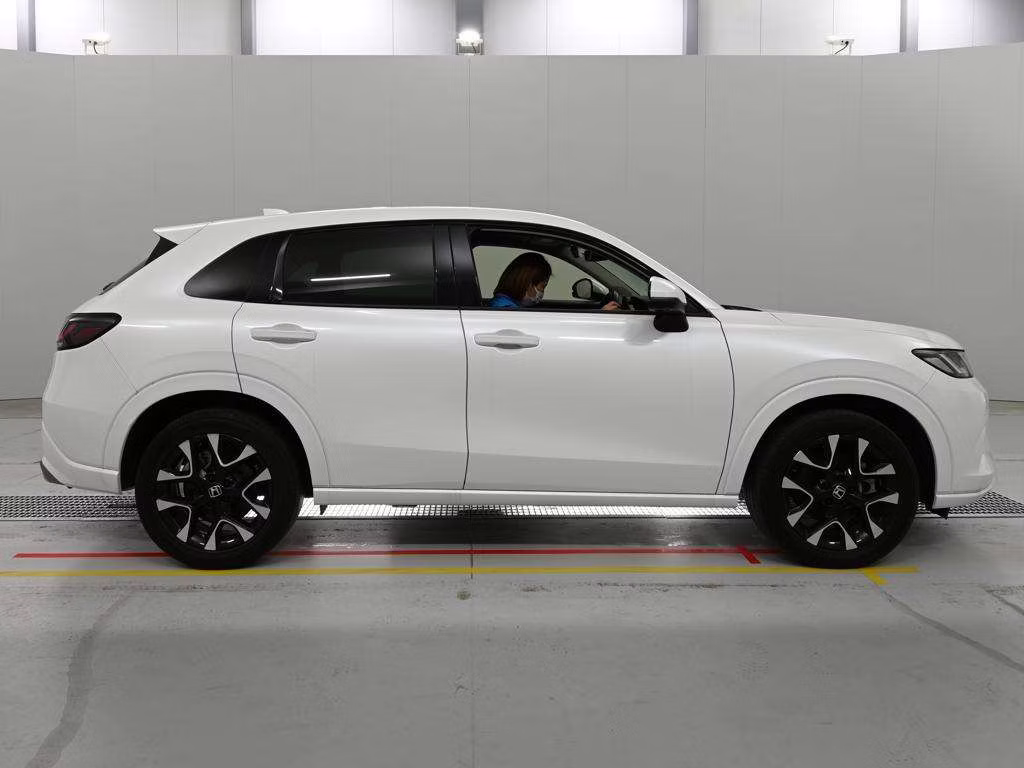 HONDA ZR-V