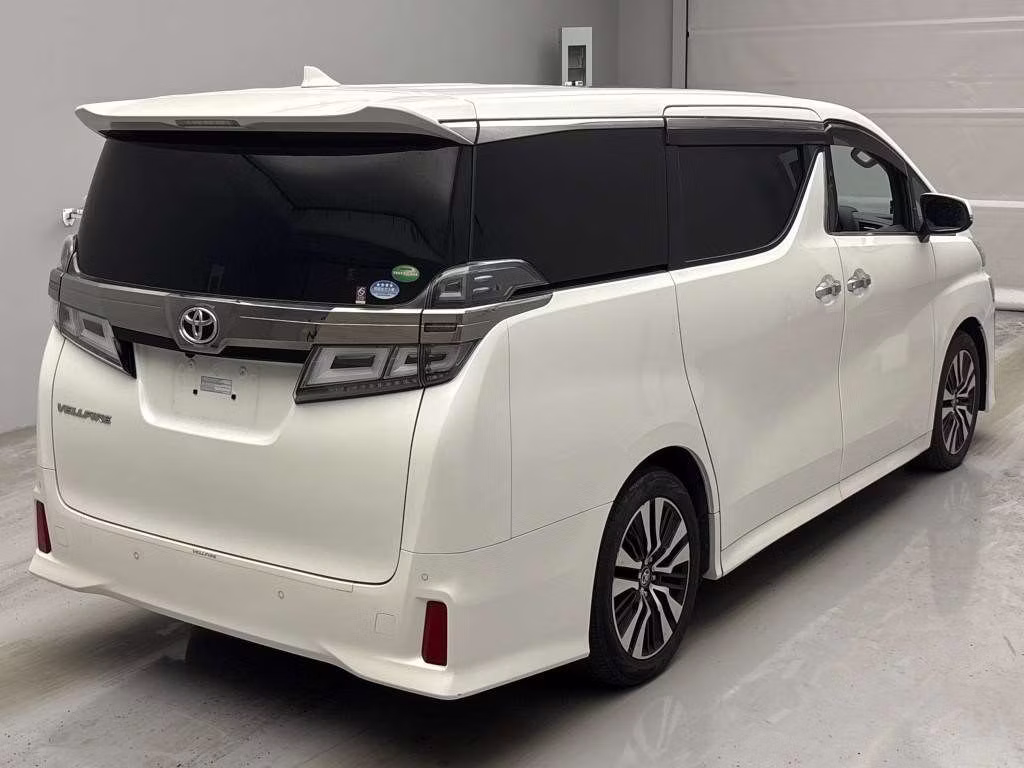 TOYOTA VELLFIRE