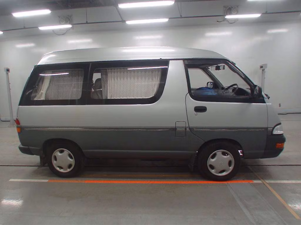 TOYOTA LITE ACE