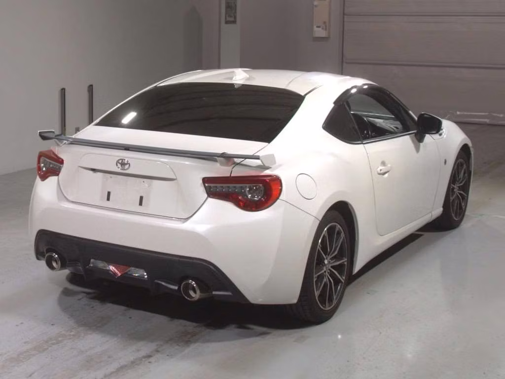 TOYOTA GT 86