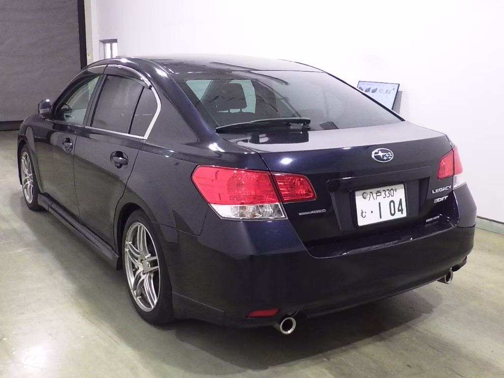 SUBARU LEGACY B4
