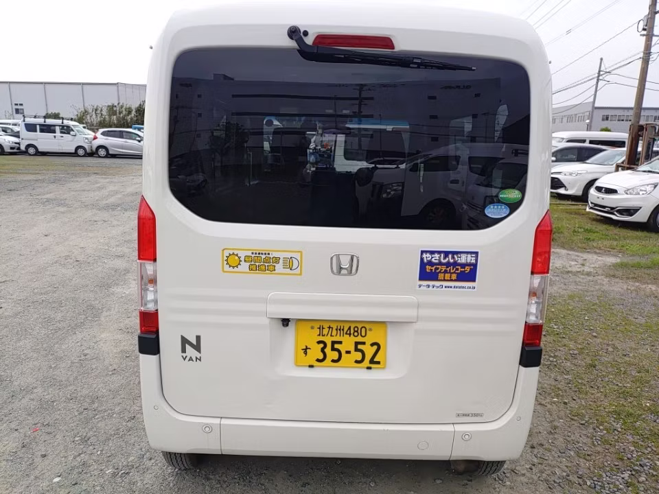 HONDA N-VAN