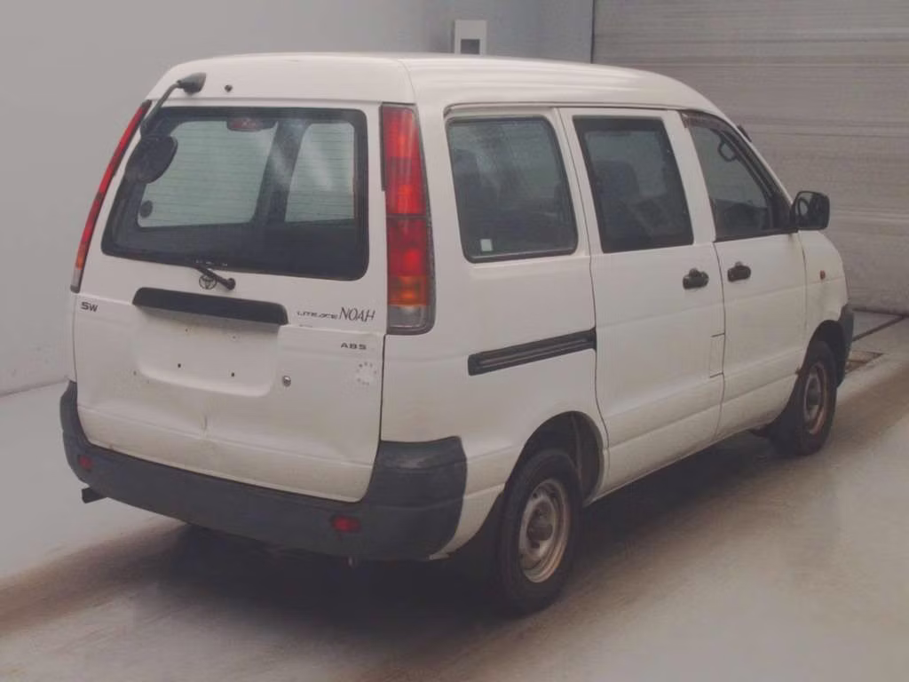 TOYOTA LITE ACE NOAH