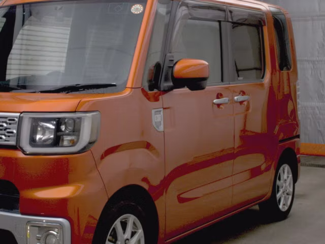 TOYOTA PIXIS MEGA