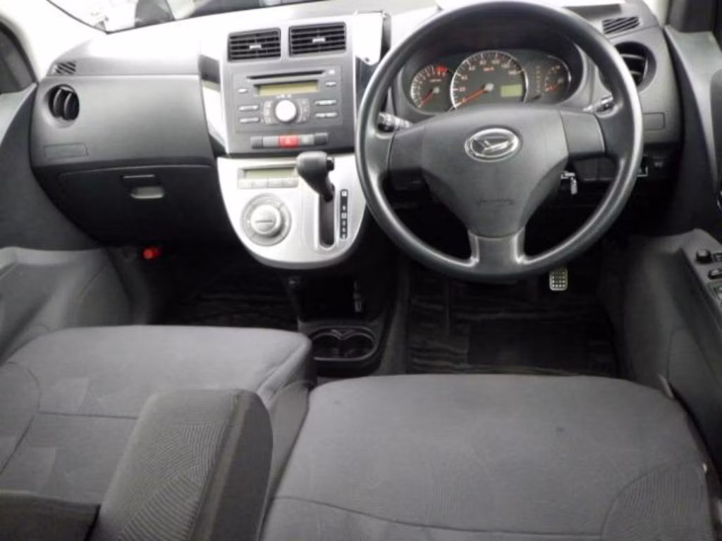 DAIHATSU MIRA
