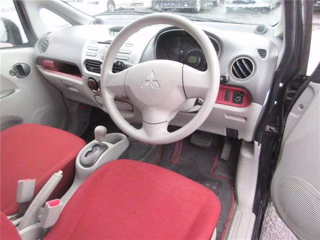 MITSUBISHI I