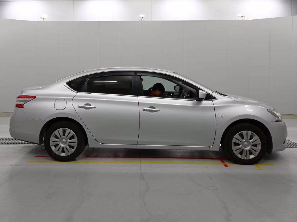 NISSAN SYLPHY