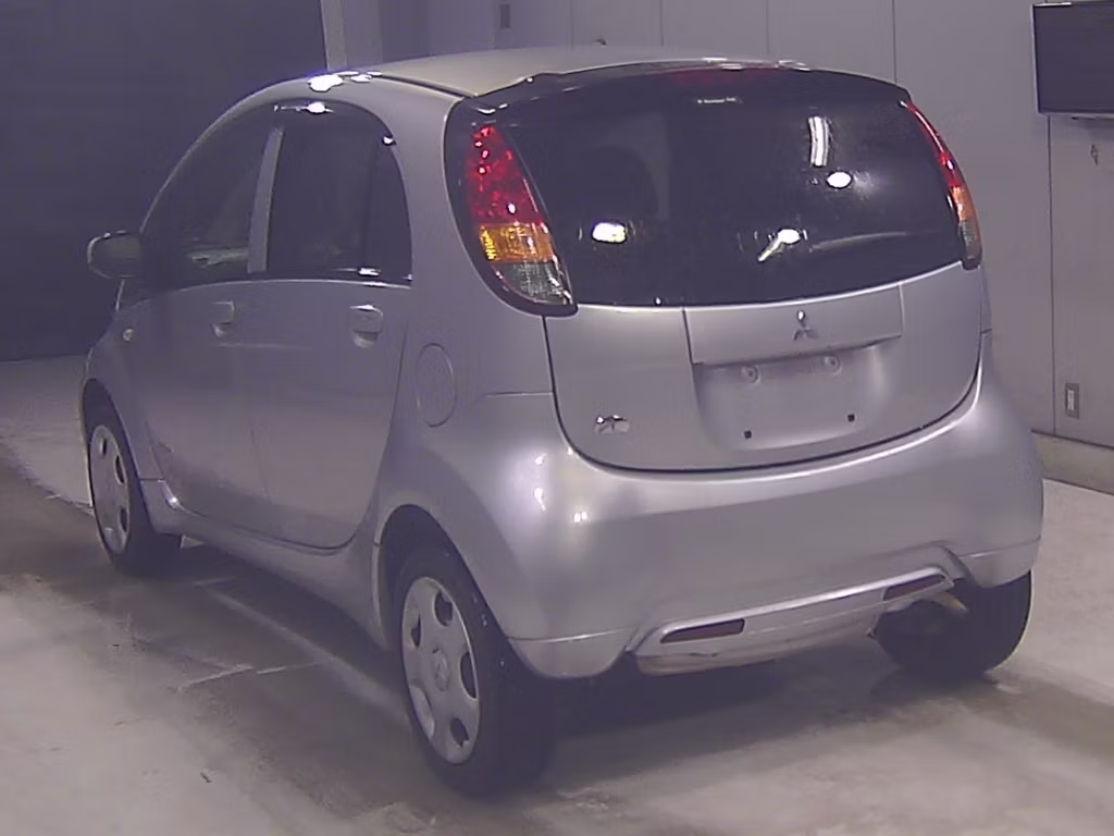 MITSUBISHI I
