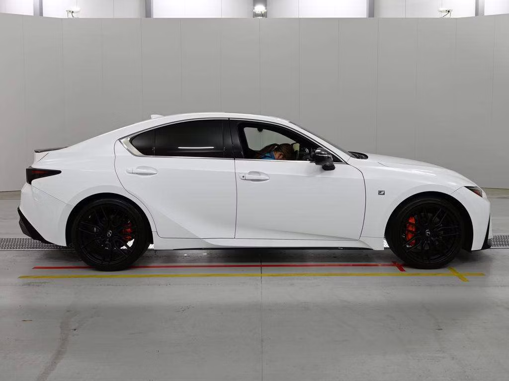 LEXUS IS300