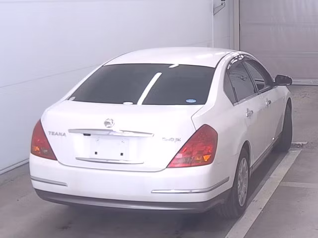 NISSAN TEANA